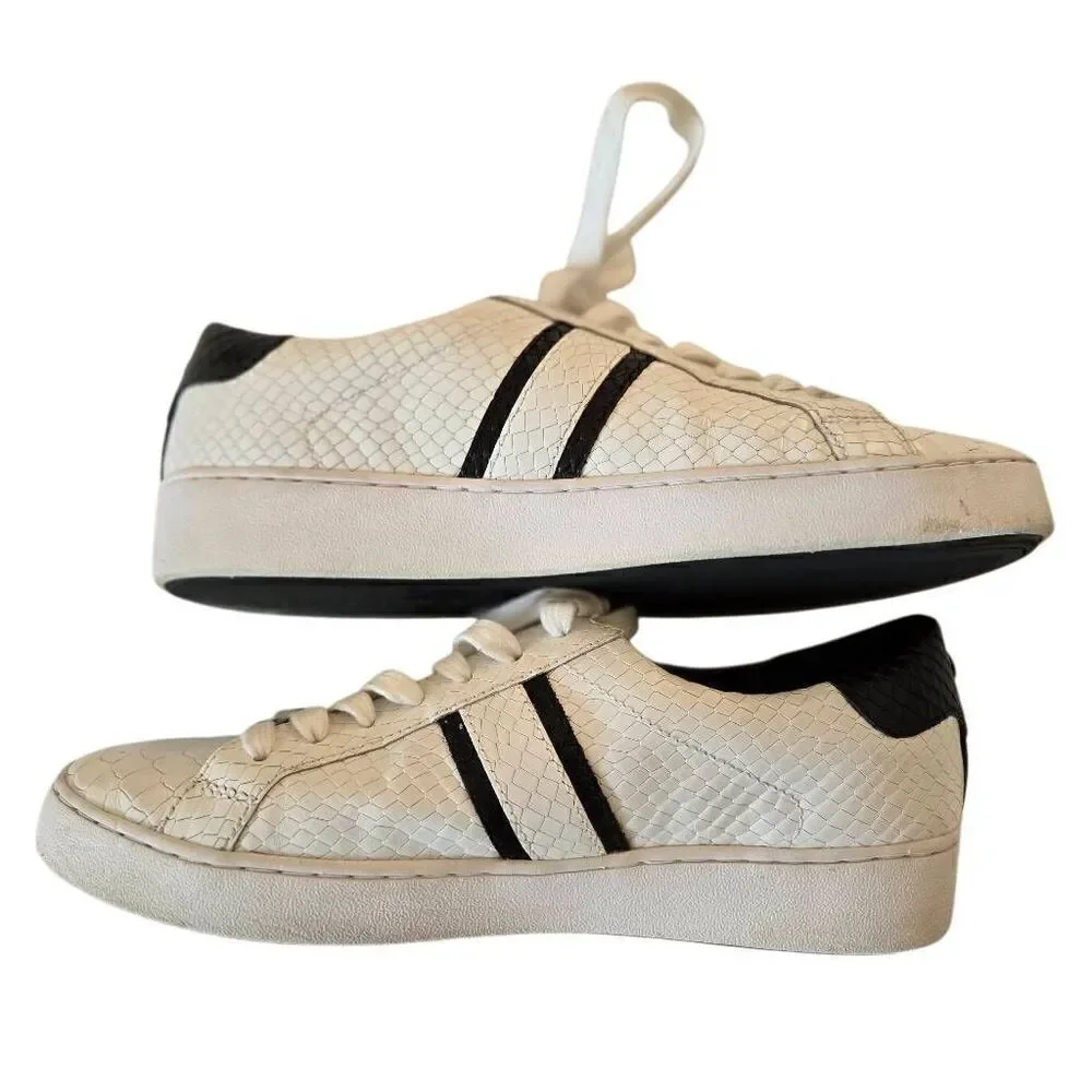 MICHAEL KORS Womens White Snake Pattern Lace Up Leather Sneaker Shoe Size 7